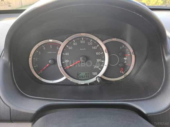 Mitsubishi L200 2011, 326,300 km - 2.5 l - Bakı
