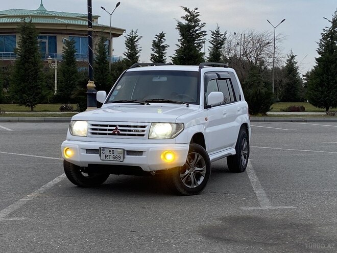 Mitsubishi Pajero io 1999, 263,000 km - 1.8 l - Sumqayıt