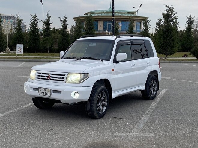 Mitsubishi Pajero io 1999, 263,000 km - 1.8 l - Sumqayıt