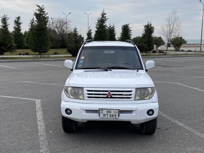 Mitsubishi Pajero io 1999, 263,000 km - 1.8 l - Sumqayıt