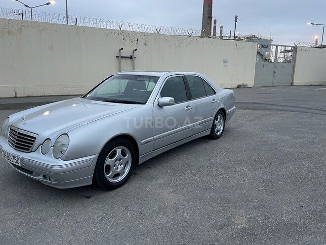 Mercedes E 240 2000, 312,863 km - 2.4 л - Bakı