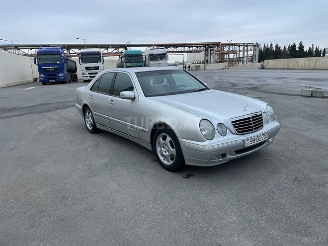 Mercedes E 240 2000, 312,863 km - 2.4 л - Bakı