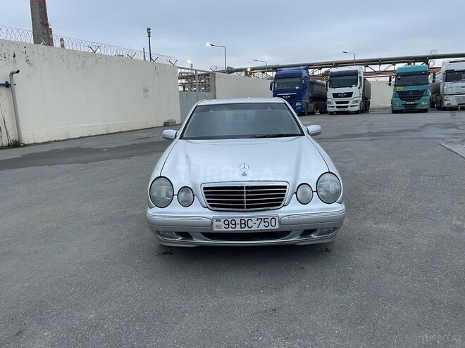 Mercedes E 240 2000, 312,863 km - 2.4 л - Bakı
