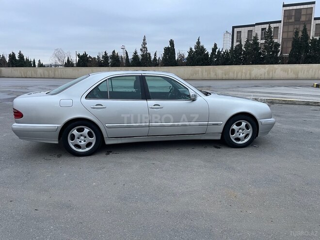 Mercedes E 240 2000, 312,863 km - 2.4 л - Bakı