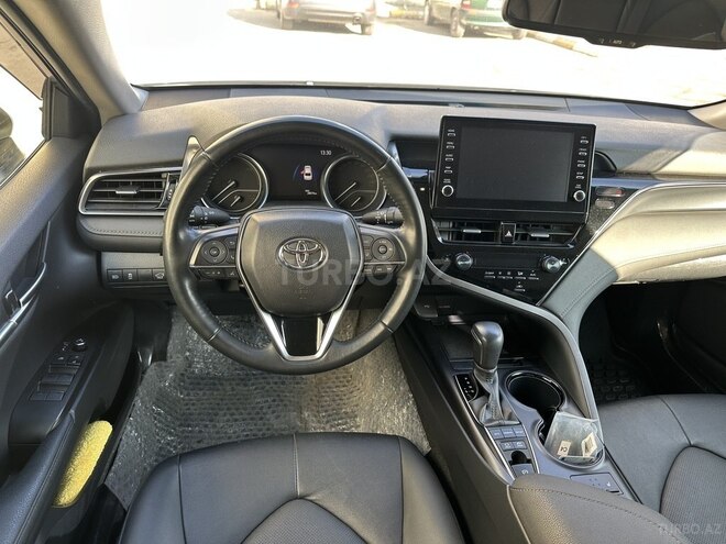 Toyota Camry 2023, 28,000 km - 2.5 l - Bakı