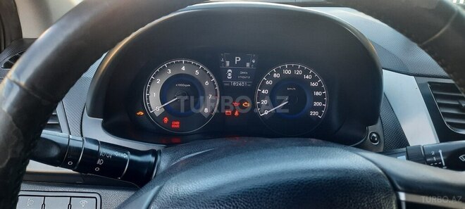 Hyundai Accent 2011, 182,500 km - 1.6 l - Qusar