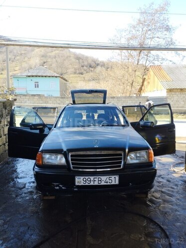 Mercedes C 180 1998, 505,500 km - 1.8 l - Quba