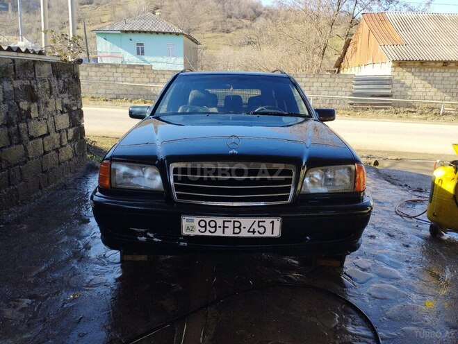 Mercedes C 180 1998, 505,500 km - 1.8 l - Quba