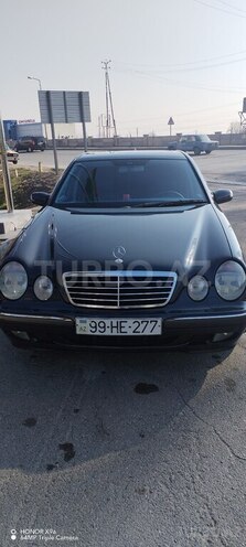 Mercedes E 320 2000, 245,000 km - 3.2 l - Göyçay