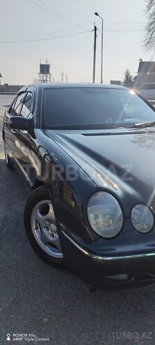 Mercedes E 320 2000, 245,000 km - 3.2 l - Göyçay