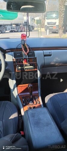 Mercedes E 320 2000, 245,000 km - 3.2 l - Göyçay