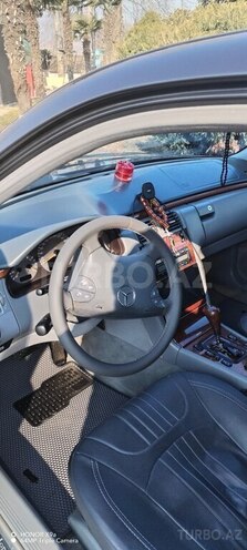 Mercedes E 320 2000, 245,000 km - 3.2 l - Göyçay