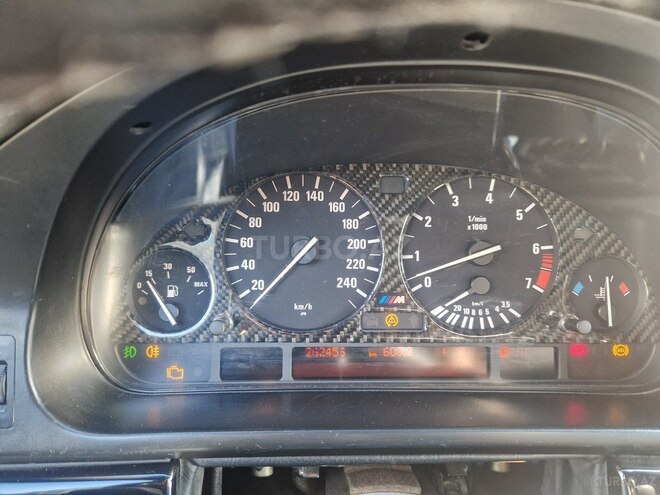 BMW 535 2001, 265,000 km - 3.5 l - Bakı