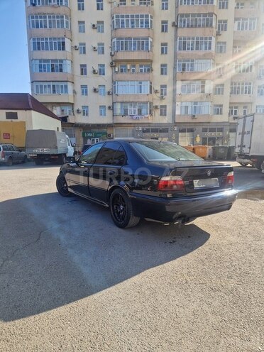 BMW 535 2001, 265,000 km - 3.5 l - Bakı