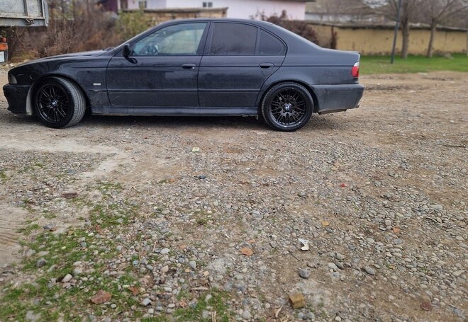 BMW 535 2001, 265,000 km - 3.5 l - Bakı
