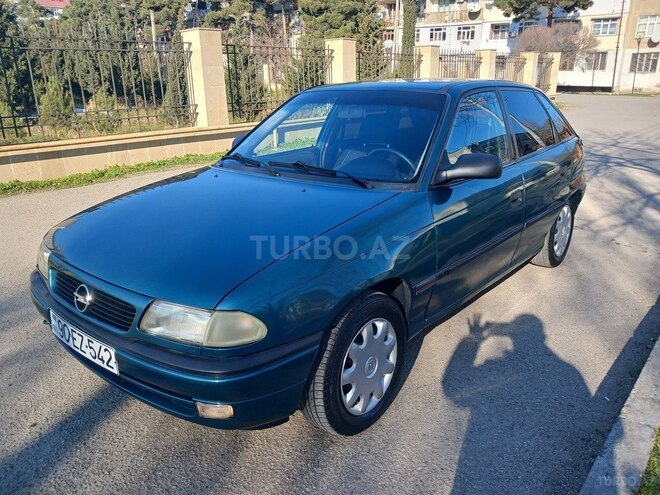 Opel Astra 1996, 234,555 km - 1.4 l - Sumqayıt