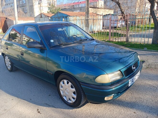 Opel Astra 1996, 234,555 km - 1.4 l - Sumqayıt