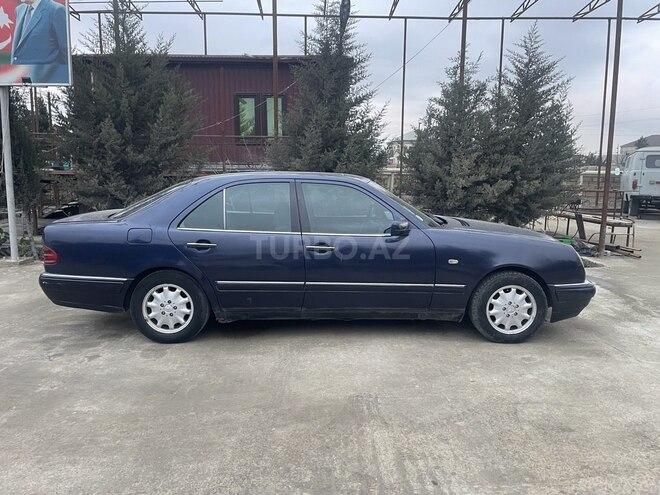 Mercedes C 230 1997, 231,330 km - 2.3 л - Bakı