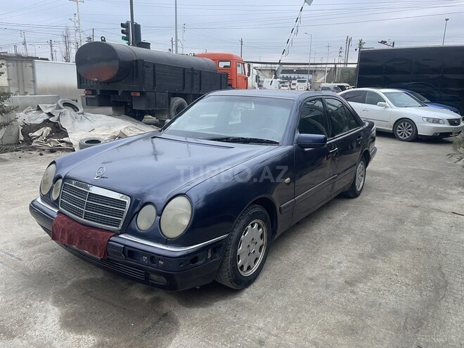 Mercedes C 230 1997, 231,330 km - 2.3 л - Bakı
