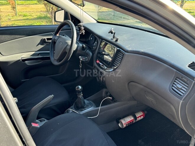 Kia Rio 2010, 250,000 km - 1.4 l - Bakı