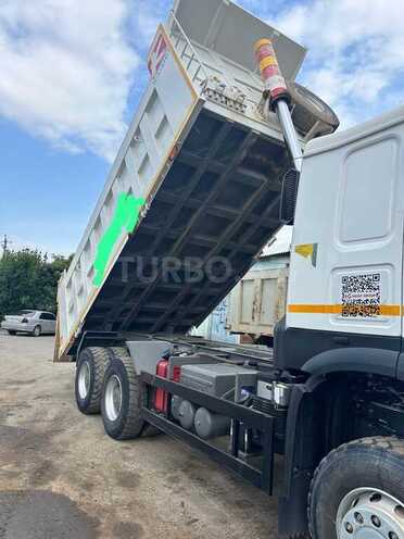 HOWO Sinotruk 2024, 34,000 km - 9.7 л - Gəncə