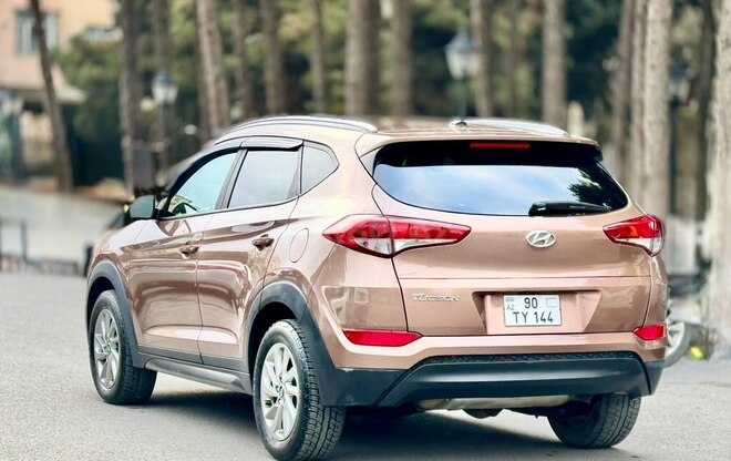 Hyundai Tucson 2016, 129,230 km - 2.0 l - Bakı