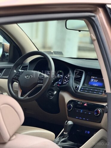Hyundai Tucson 2016, 129,230 km - 2.0 l - Bakı
