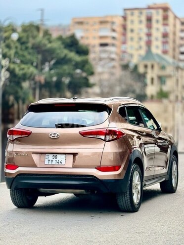 Hyundai Tucson 2016, 129,230 km - 2.0 l - Bakı