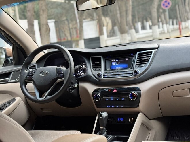 Hyundai Tucson 2016, 129,230 km - 2.0 l - Bakı