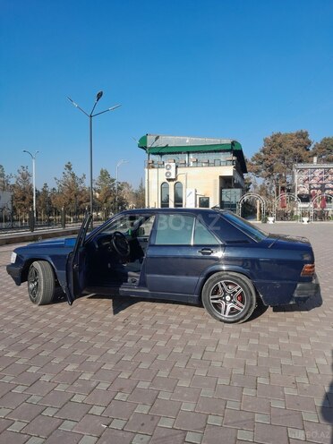 Mercedes 190 1991, 990,000 km - 2.0 l - Şirvan