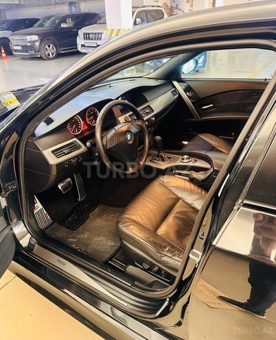 BMW 525 2005, 329,000 km - 2.5 l - Bakı