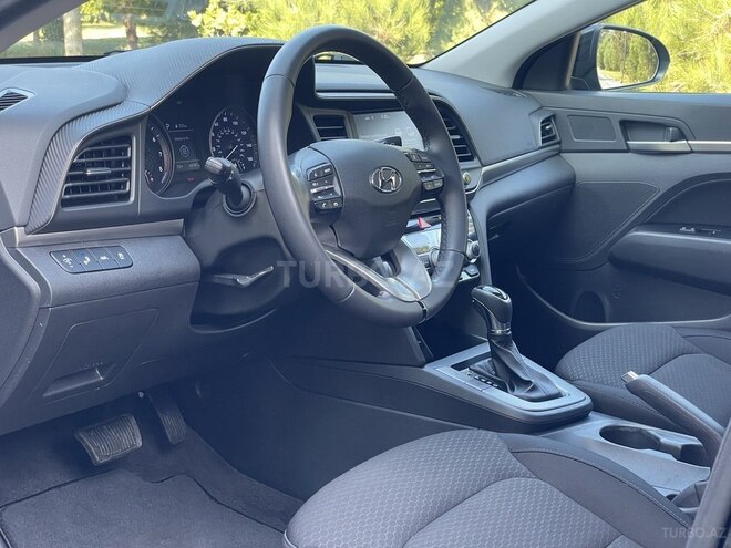 Hyundai Elantra 2019, 110,079 km - 2.0 l - Bakı