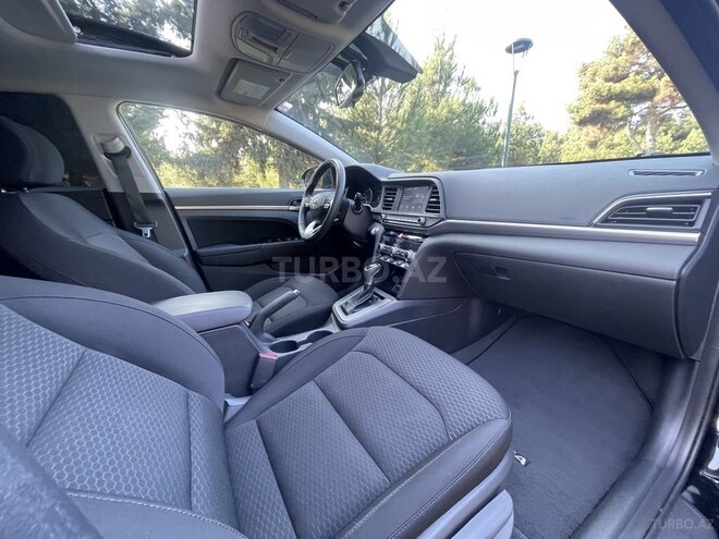 Hyundai Elantra 2019, 110,079 km - 2.0 l - Bakı