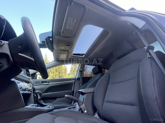 Hyundai Elantra 2019, 110,079 km - 2.0 l - Bakı
