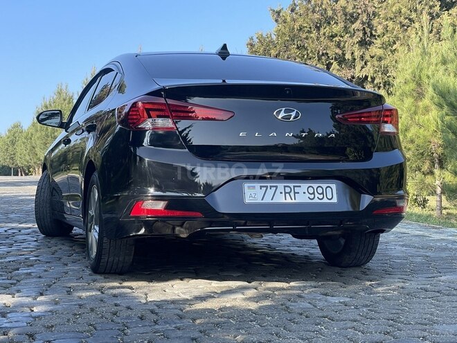 Hyundai Elantra 2019, 110,079 km - 2.0 l - Bakı