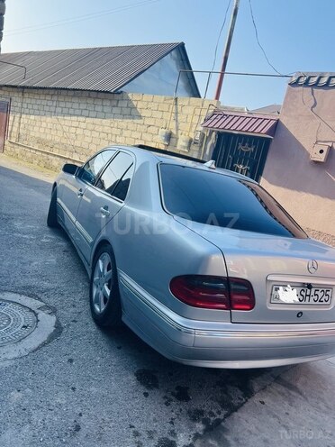 Mercedes E 280 2000, 302,645 km - 2.8 л - Göyçay