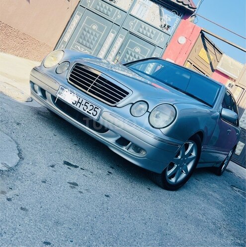 Mercedes E 280 2000, 302,645 km - 2.8 л - Göyçay