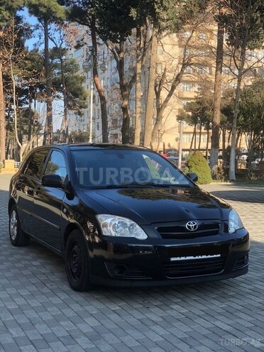 Toyota Corolla 2005, 323,000 km - 1.4 l - Bakı