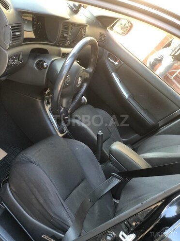 Toyota Corolla 2005, 323,000 km - 1.4 l - Bakı