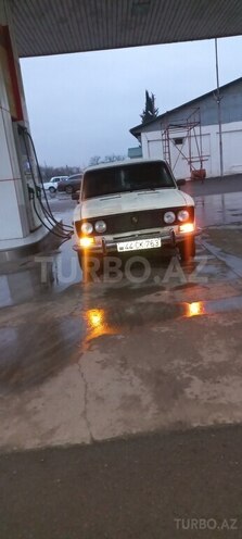 LADA (VAZ) 2103-4