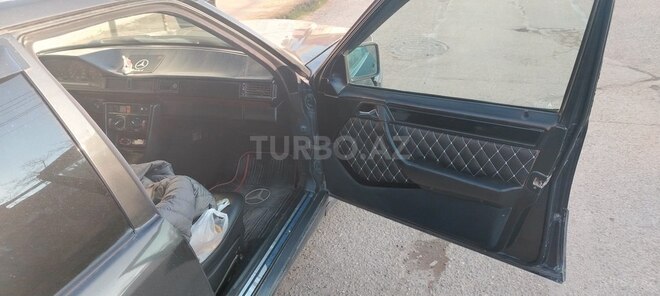 Mercedes E 200 1991, 544,785 km - 2.0 l - Siyəzən