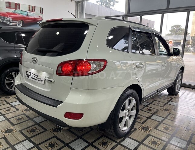 Hyundai Santa Fe-9