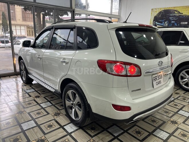 Hyundai Santa Fe-7