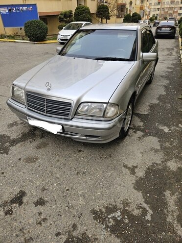 Mercedes C 220 d 1999, 380,064 km - 2.2 l - Bakı