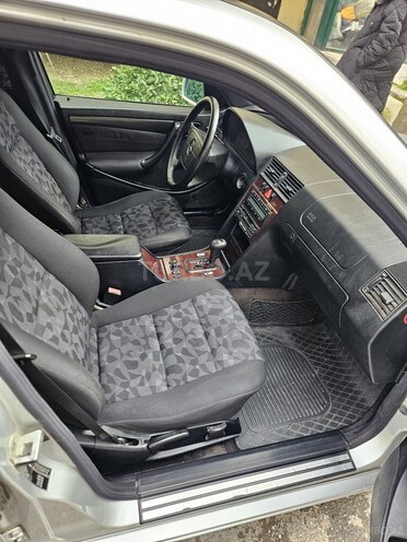 Mercedes C 220 d 1999, 380,064 km - 2.2 l - Bakı