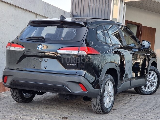 Toyota Corolla Cross-8