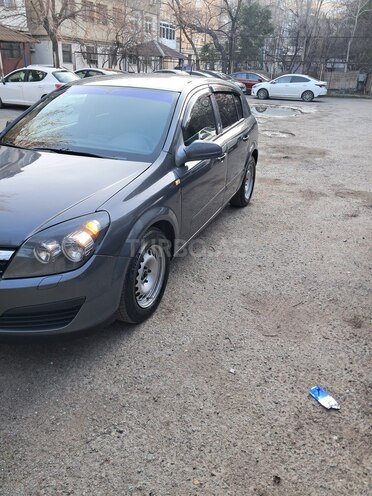 Opel Astra 2006, 299,990 km - 1.3 l - Bakı