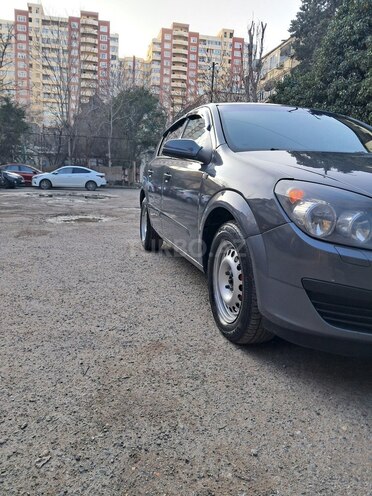 Opel Astra 2006, 299,990 km - 1.3 l - Bakı