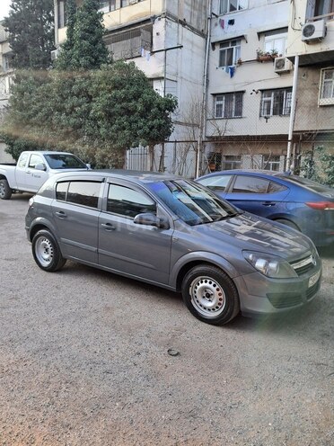 Opel Astra 2006, 299,990 km - 1.3 l - Bakı