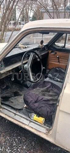 GAZ 24 1977, 999,990 km - 2.4 l - Zaqatala